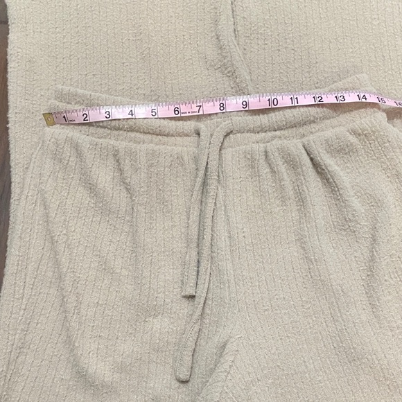 Hippie Rose Tan Wide Leg Fleece Pants - Picture 4 of 8
